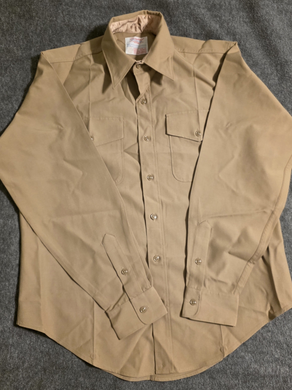 Men's Lightweight Button-Front Shirt Jacket in Tan